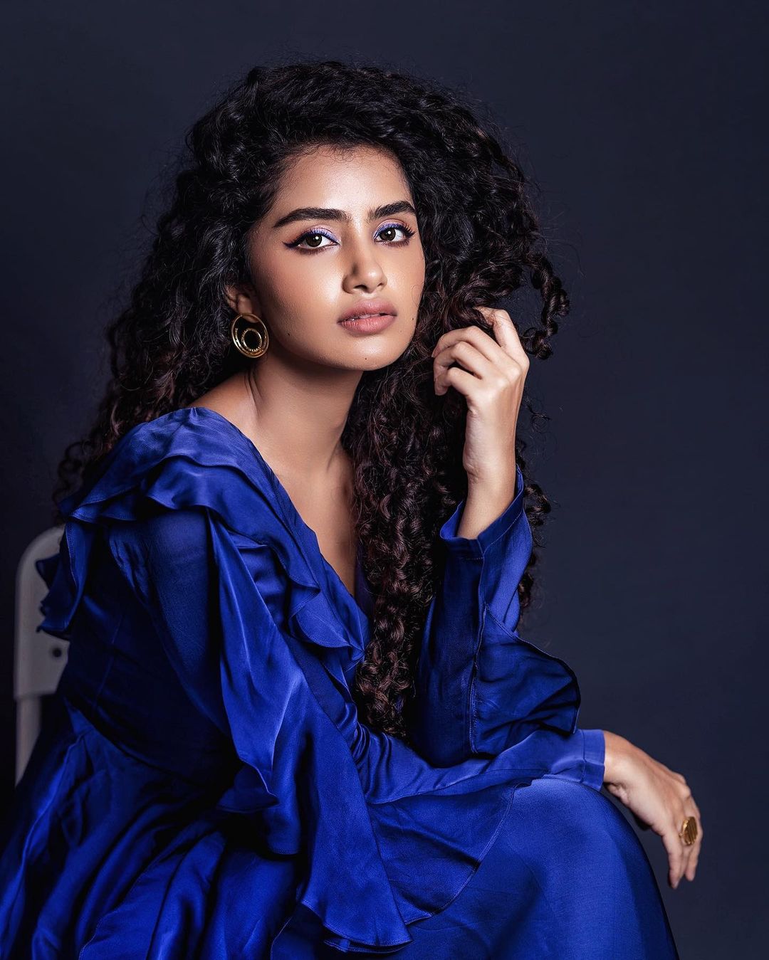 Actress Anupama Parameswaran Is Too Hot To Handle In This Pictures