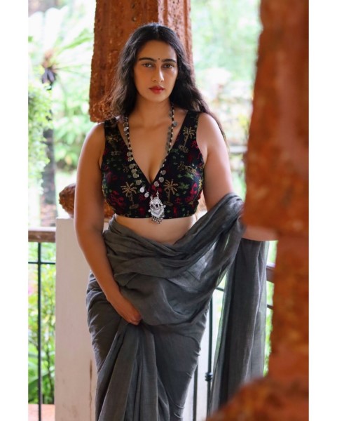 Actress megha shukla images with stunning beauty once again-Actressmegha, Megha Shukla, Megha, Meghashukla, Shukla Photos,Spicy Hot Pics,Images,High Resolution WallPapers Download