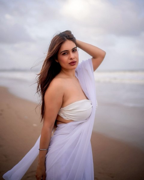 Neha malik is the heroine with intoxicating beaut-Actressneha, Neha Malik Photos,Spicy Hot Pics,Images,High Resolution WallPapers Download
