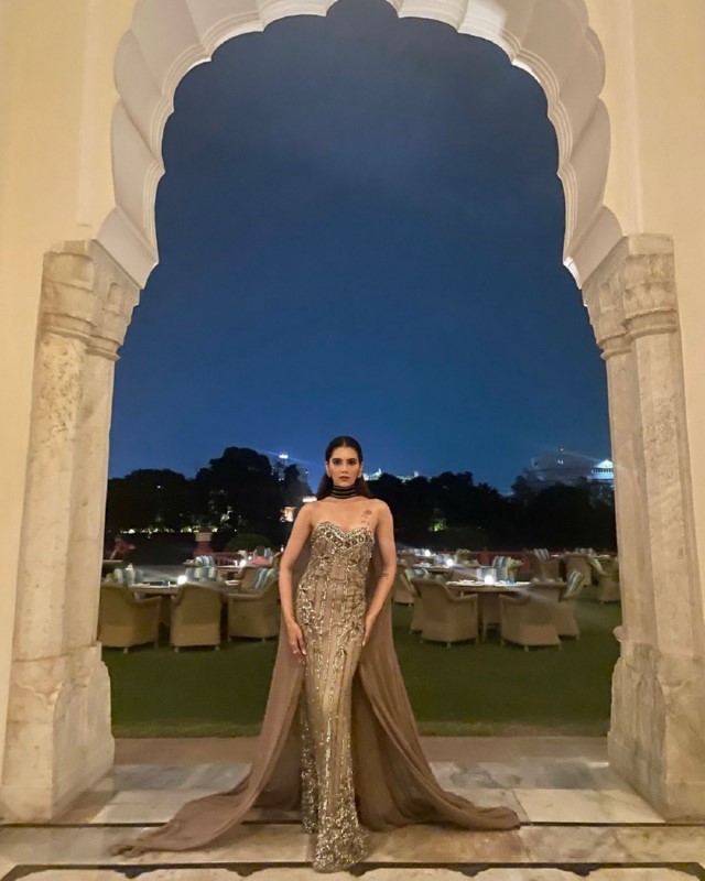 Praachi nagpal spicy looks images are trending in social media-Actresspraachi, Praachi Nagpal, Praachinagpal, Rakul Preet, Rpraachinagpal Photos,Spicy Hot Pics,Images,High Resolution WallPapers Download