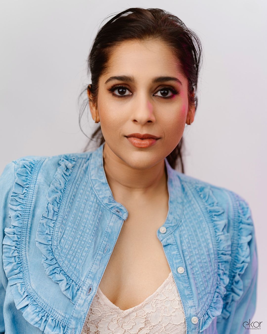 Tollywood beautiful star rashmi gautam beautiful photos-Rashmi Gautam, Rashmigautam Photos,Spicy Hot Pics,Images,High Resolution WallPapers Download