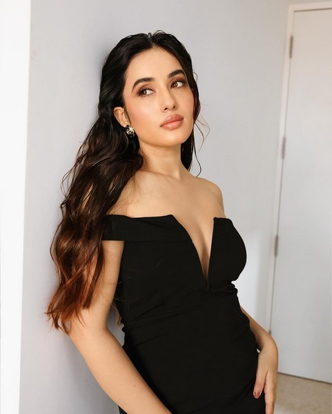 Actress aditi budhathoki who is creating a stir with cleavage show-Actressaditi, Actresscum, Aditibudhathoki, Budhathoki, Nepaliactress Photos,Spicy Hot Pics,Images,High Resolution WallPapers Download