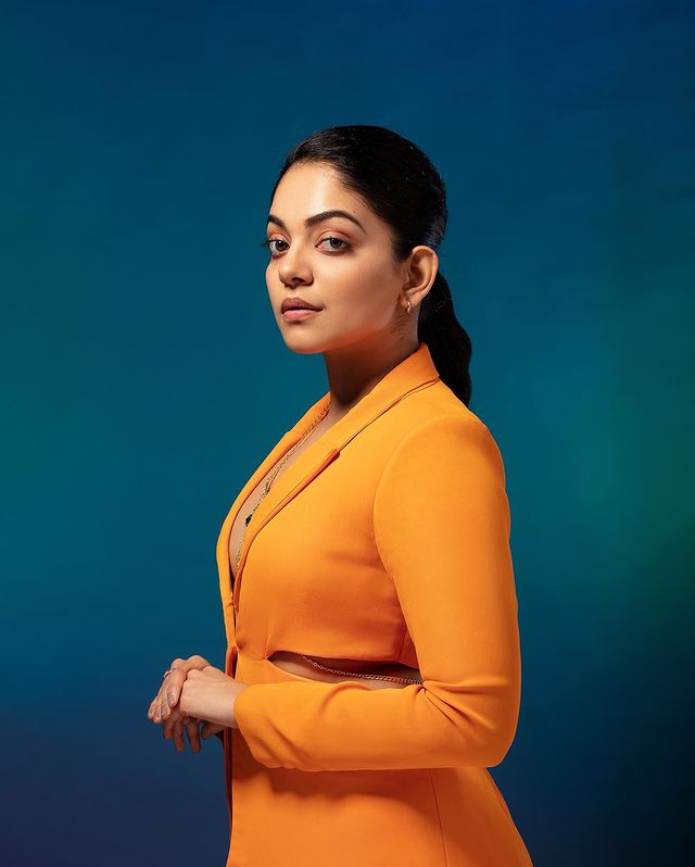 Actress ahaana krishna flaunts boss lady vibes in this pictures-Ahaanakrishna, Actressahaana, Ahaana Krishna Photos,Spicy Hot Pics,Images,High Resolution WallPapers Download