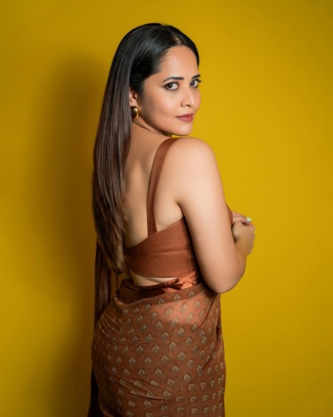 Actress anasuya bharadwaj cut and beautiful images-Actressanasuya, Anasuya, Anchor Anasuya, Anchoranasuya Photos,Spicy Hot Pics,Images,High Resolution WallPapers Download