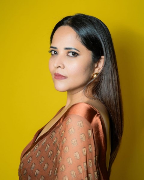 Actress anasuya bharadwaj cut and beautiful images-Actressanasuya, Anasuya, Anchor Anasuya, Anchoranasuya Photos,Spicy Hot Pics,Images,High Resolution WallPapers Download