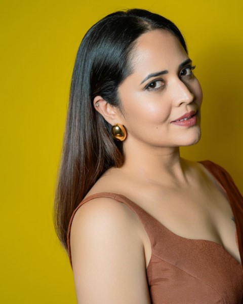 Actress anasuya bharadwaj cut and beautiful images-Actressanasuya, Anasuya, Anchor Anasuya, Anchoranasuya Photos,Spicy Hot Pics,Images,High Resolution WallPapers Download