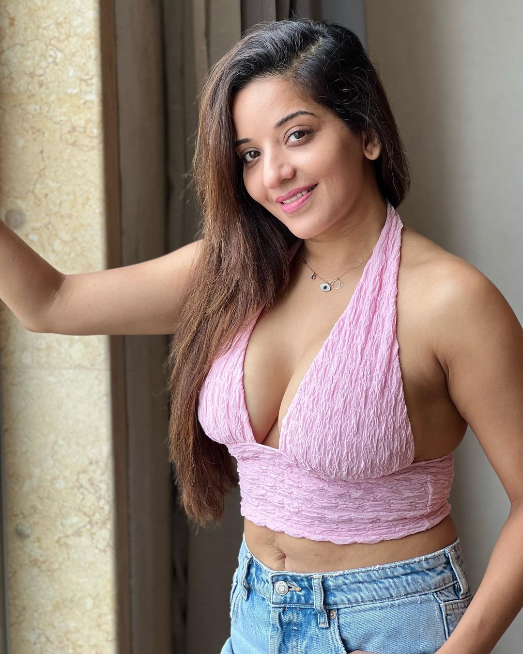 Actress asli monalisa looks stunning hot in this outfit-Monalisaawesome, Monalisa, Monalisa Trendy Photos,Spicy Hot Pics,Images,High Resolution WallPapers Download