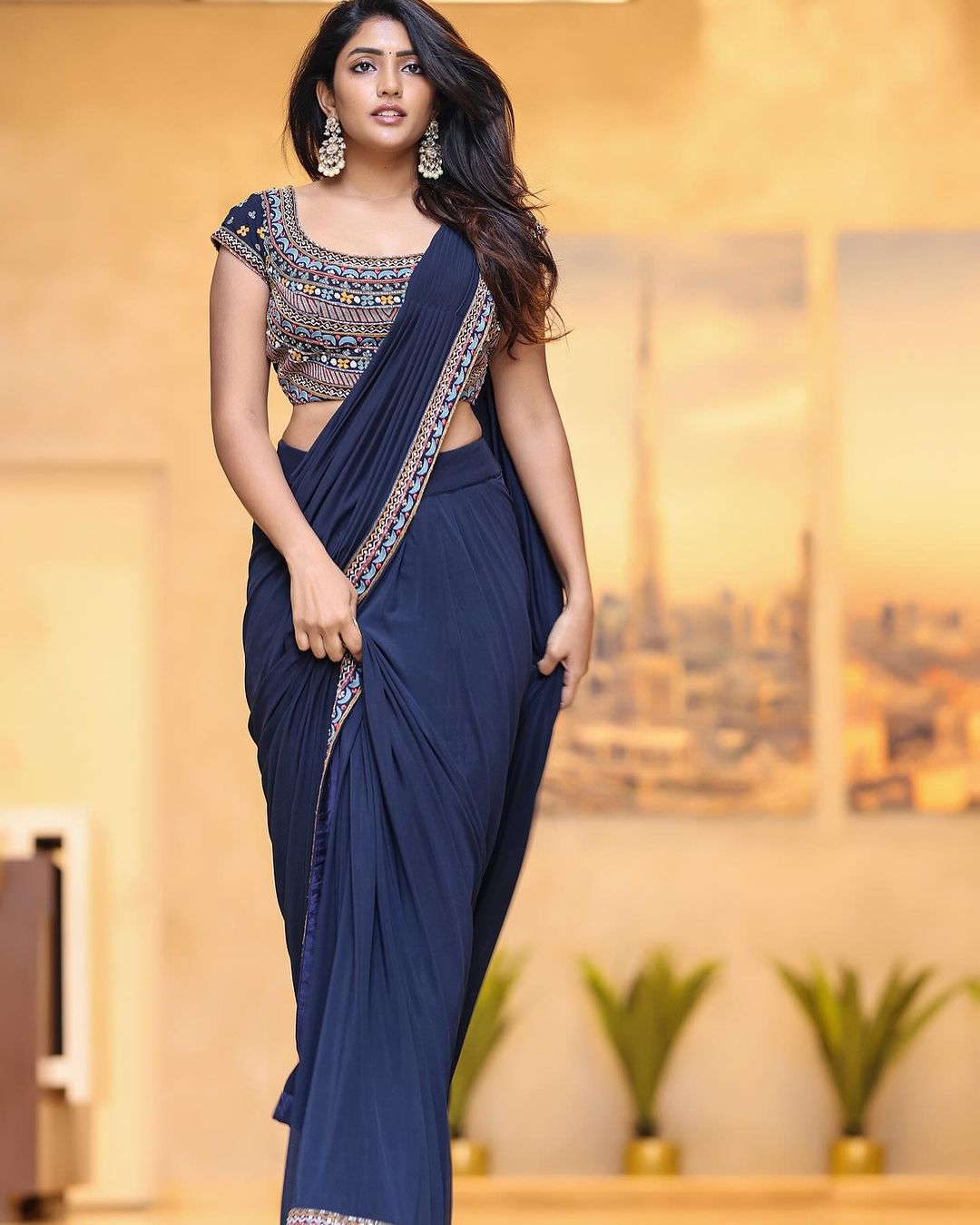 Actress eesha rebba is looking beautiful in this clicks-Actresseesha, Eesha Rebba Photos,Spicy Hot Pics,Images,High Resolution WallPapers Download