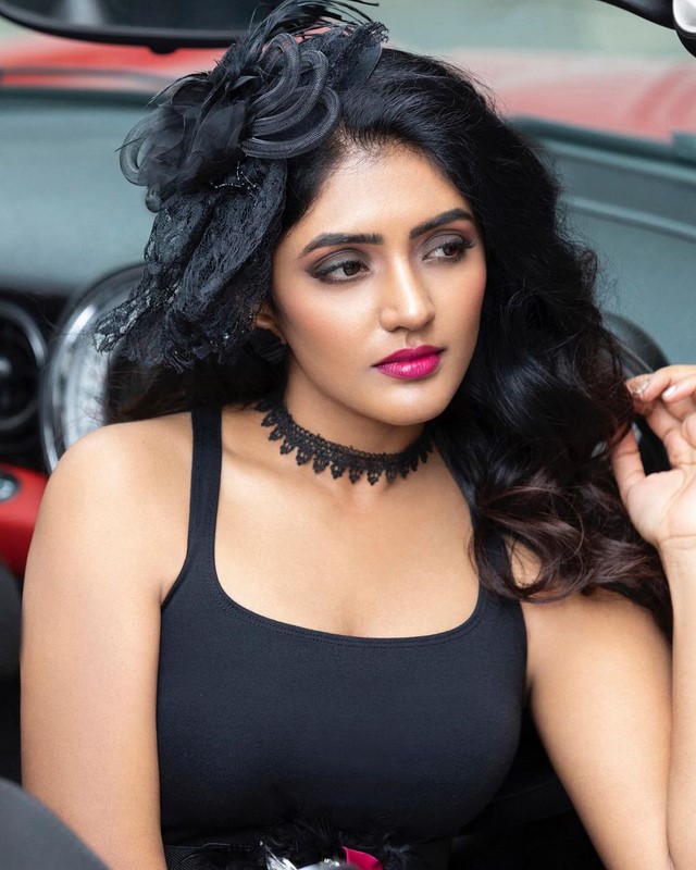 Actress eesha rebba new images-Actresseesha, Eesha Rebba, Eesha Rebba Red Photos,Spicy Hot Pics,Images,High Resolution WallPapers Download