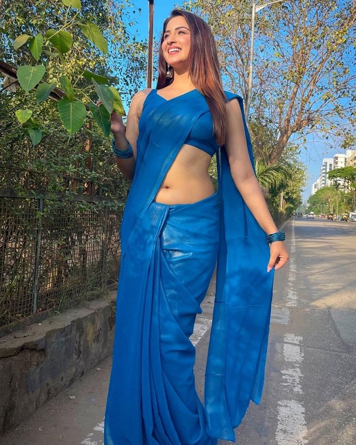 Actress eshanya maheshwari blue saree photos-Esshanya, Sareelove, Actresseshanya, Blue Photos,Spicy Hot Pics,Images,High Resolution WallPapers Download
