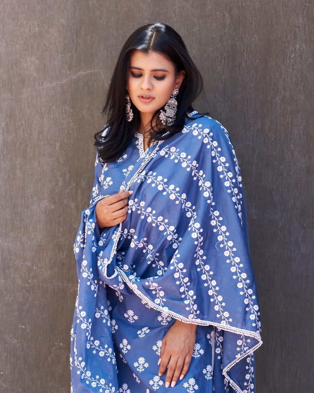 Actress hebah patel latest stylish and romantic clicks-Hebahpatel, Actresshebah, Hebah Patel Photos,Spicy Hot Pics,Images,High Resolution WallPapers Download
