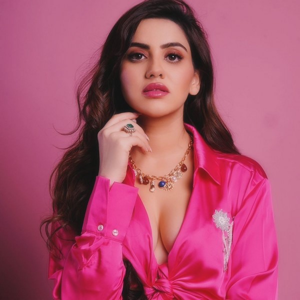 Actress hritiqa chheber spicy look images-Actresshd, Hritiqa Chheber, Hritiqachheber Photos,Spicy Hot Pics,Images,High Resolution WallPapers Download