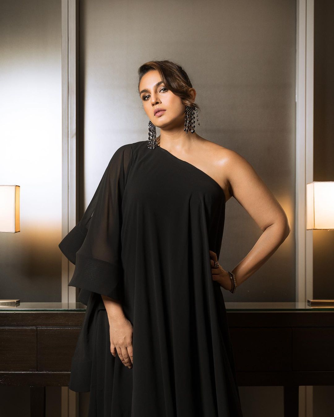 Actress huma qureshi latest fashion and stylish looks-Actresshuma, Qureshi Latest, Qureshilatest, Qureshi Trendy, Maharanihuma, Maharanirani, Huma Qureshi Photos,Spicy Hot Pics,Images,High Resolution WallPapers Download