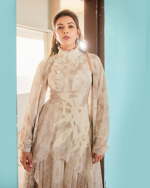 Actress kajal aggarwal is crazy with her intoxicating looks-Actresskajal, Kajal Agarwal, Kajal Aggarwal, Kajalaggarwal Photos,Spicy Hot Pics,Images,High Resolution WallPapers Download