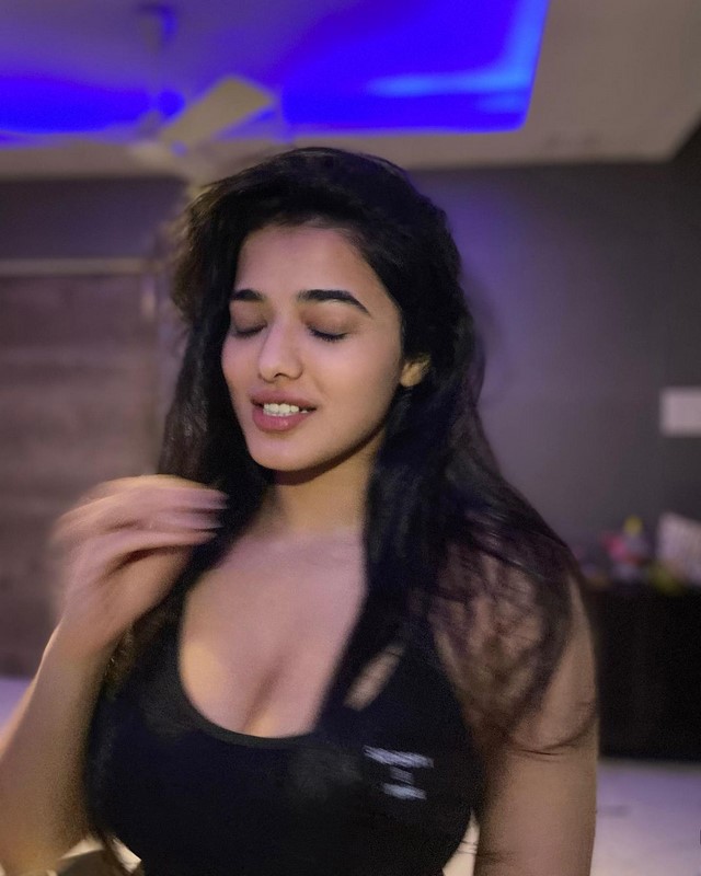 Actress ketika sharma looks simply amazing in this pictures-Ketikasharma, Actressketika, Ketika Sharma Photos,Spicy Hot Pics,Images,High Resolution WallPapers Download