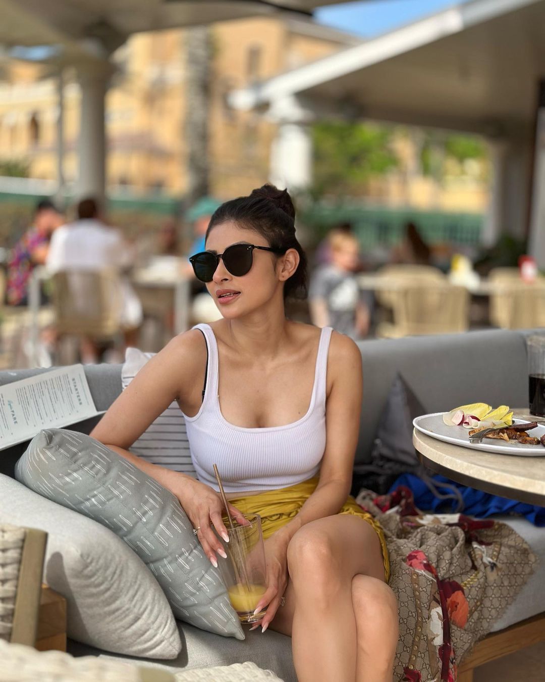 Actress mouni roy awesome beauty shades-@mouni_roy_images, Actressmouniroy, Mouniroy, Mouniroyimages, Actressmouni, Mouni Roy Photos,Spicy Hot Pics,Images,High Resolution WallPapers Download