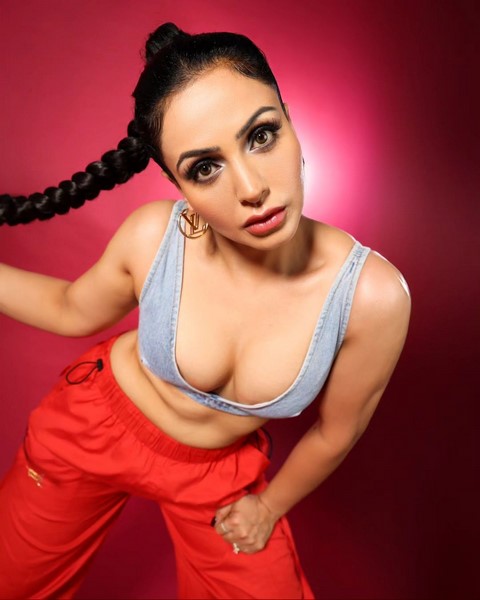 Actress nandini rai spicy captivating pictures-Actress Nandini, Actressnandini, Biggboss, Nandini, Nandini Rai, Nandinirai, Nandini Rai Aha, Nandini Rai Gym, Nandini Rai Hot, Nandini Rajput Photos,Spicy Hot Pics,Images,High Resolution WallPapers Download