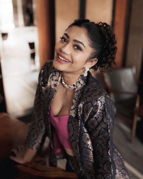 Actress payal radhakrishna glamorous images-Actresspayal, Dineshtej, Payalradha, Prasannavadanam Photos,Spicy Hot Pics,Images,High Resolution WallPapers Download