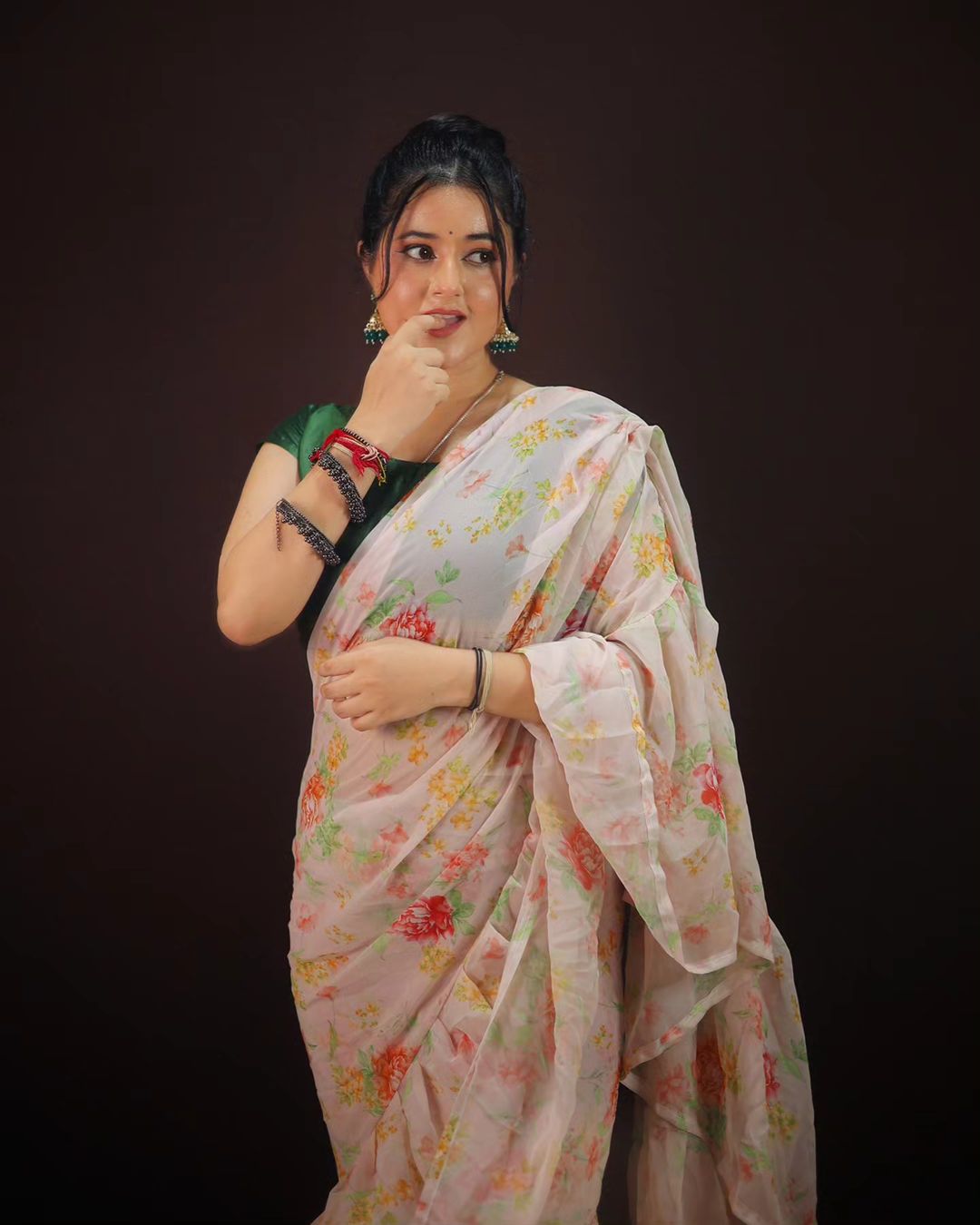 Actress preksha rana dazzling with her beauty-Actresspreksha Photos,Spicy Hot Pics,Images,High Resolution WallPapers Download