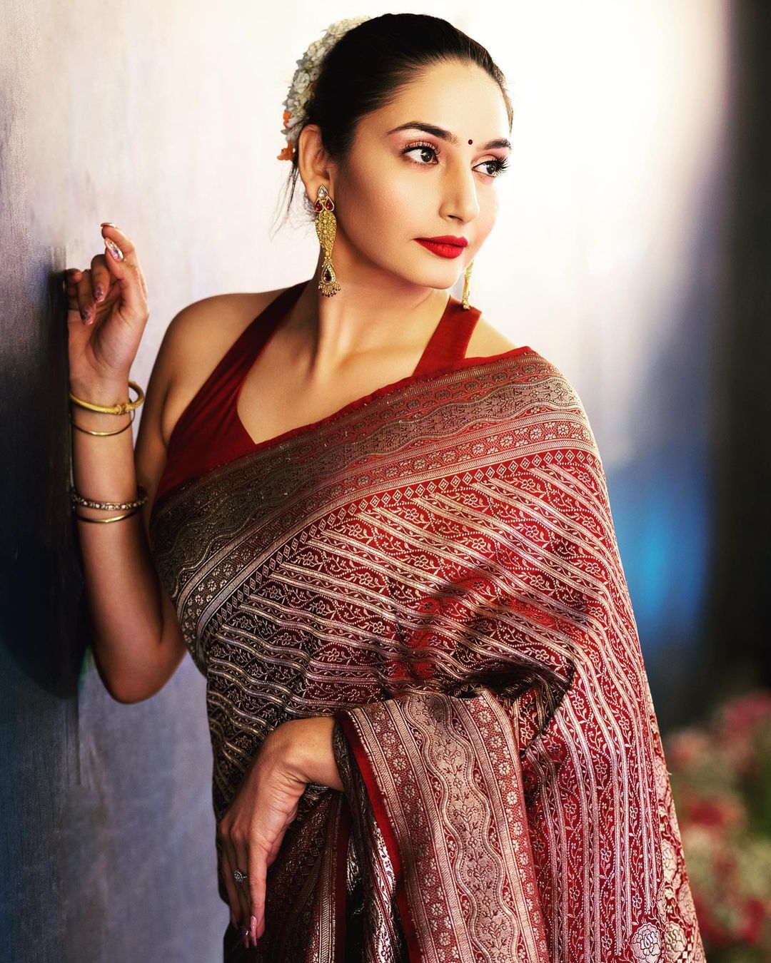 Actress ragini dwivedi melts our hearts with her classy looks-Actressragini, Ragini Dwivedi, Raginidwivedi Photos,Spicy Hot Pics,Images,High Resolution WallPapers Download