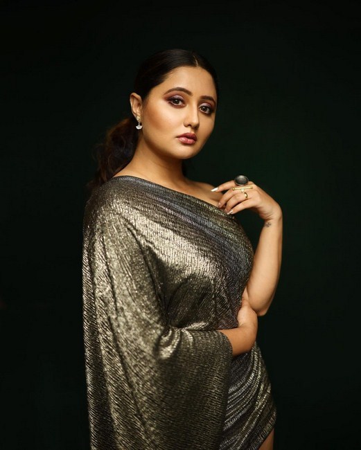 Actress rashami desai mishra missing images-Actressrashami, Rashami Desai, Rashamidesai Photos,Spicy Hot Pics,Images,High Resolution WallPapers Download