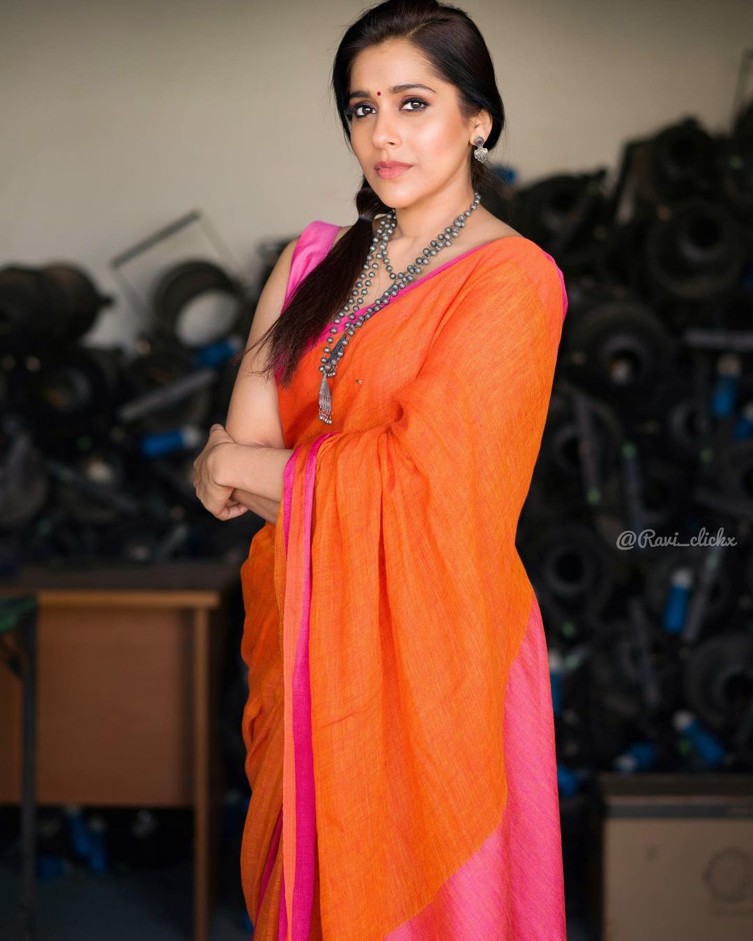 Actress rashmi gautam cant stop gushing on this pictures-Rashmigautam, Actressrashmi, Rashmi Gautam Photos,Spicy Hot Pics,Images,High Resolution WallPapers Download