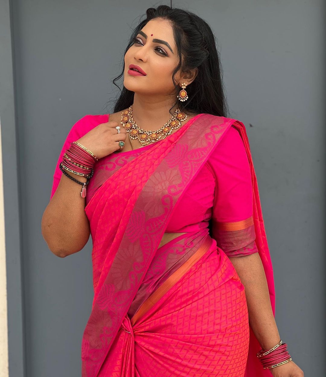 Actress reshma pasupuleti looks stunning in this outfit-Actressreshma Photos,Spicy Hot Pics,Images,High Resolution WallPapers Download