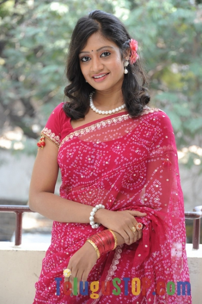 Actress sandeepthi cute pics- Photos,Spicy Hot Pics,Images,High Resolution WallPapers Download