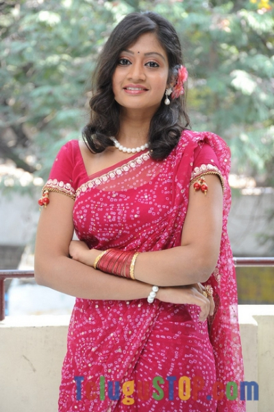 Actress sandeepthi cute pics- Photos,Spicy Hot Pics,Images,High Resolution WallPapers Download