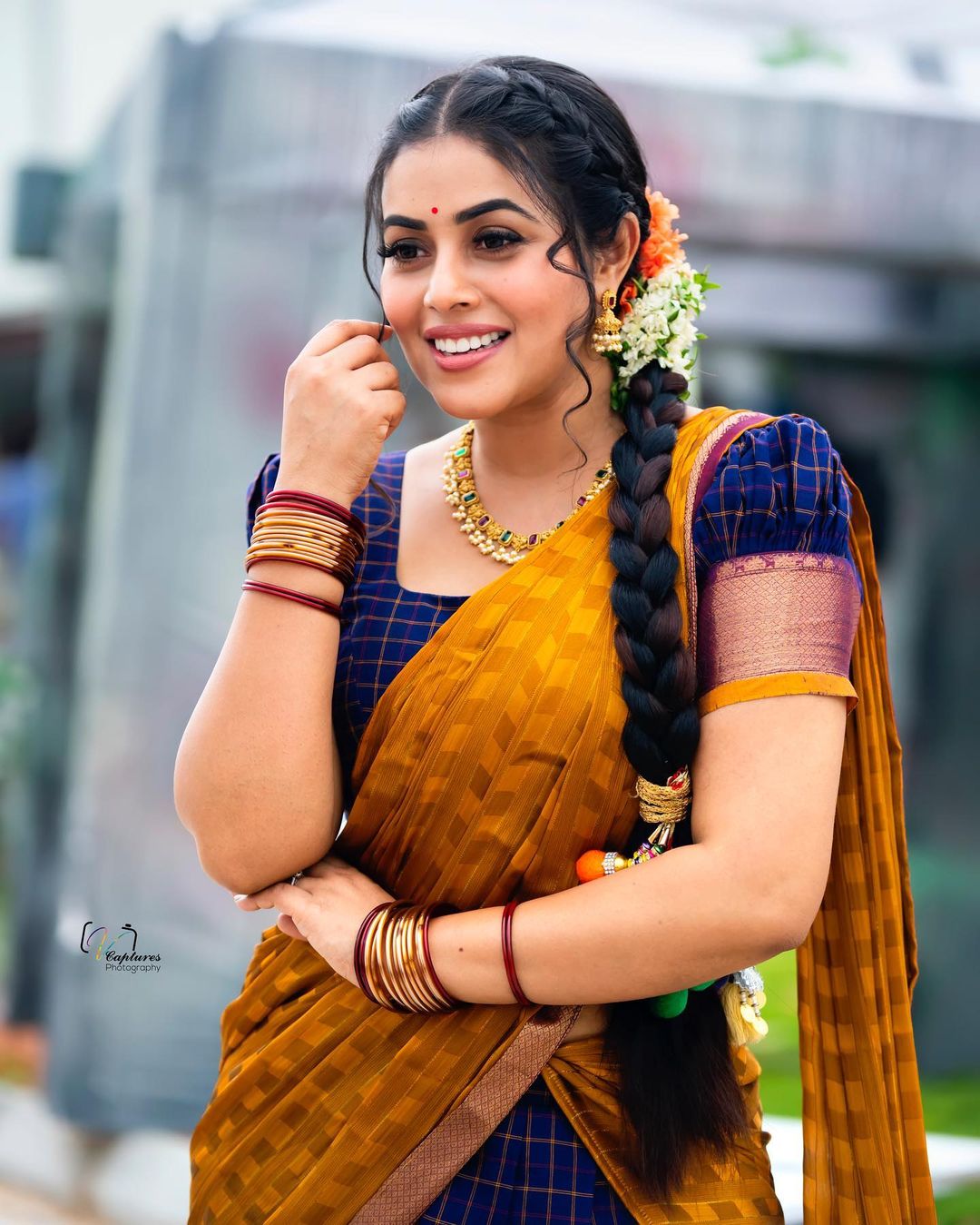 Actress shamna kkasimpurnaa looks stunningly beautiful in this pictures-Actresspurnaa, Actressshamna, Poornabeautiful, Poorna, Shamna Kkasim Photos,Spicy Hot Pics,Images,High Resolution WallPapers Download