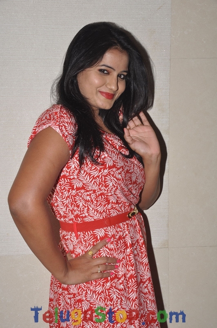 Actress tanusha stills- Photos,Spicy Hot Pics,Images,High Resolution WallPapers Download