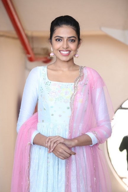 Adbutham movie heroine shivani rajashekar latest photoshoot-Actressshivani Photos,Spicy Hot Pics,Images,High Resolution WallPapers Download