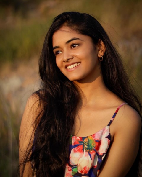 Ananya ongram is sizzling with cute looks-Actressananya, Ananya, Ananya Nagalla, Ananyanagalla, Ananya Panday, Ananya Pandey, Ananya Sharma, Ananyasritam, Annanya, Toofan Ananya Photos,Spicy Hot Pics,Images,High Resolution WallPapers Download