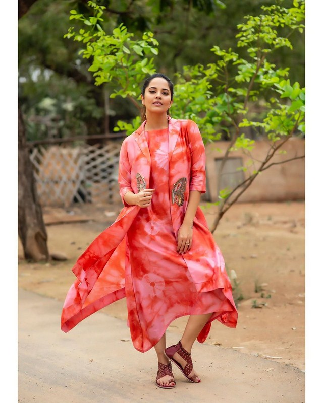 Anasuya bharadwaj latest hd images-Actress, Anasuyabharadwa, Anchoranasuya, Mindanasuya Photos,Spicy Hot Pics,Images,High Resolution WallPapers Download