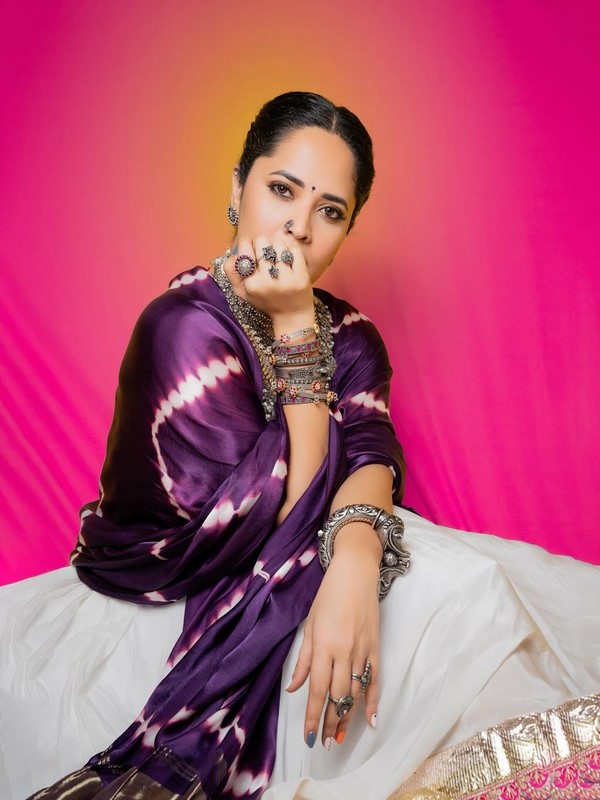 Anasuya bharadwaj looks stunningly beautiful in this pictures-Actressanasuya, Anasuya, Anchor Anasuya, Anchoranasuya Photos,Spicy Hot Pics,Images,High Resolution WallPapers Download