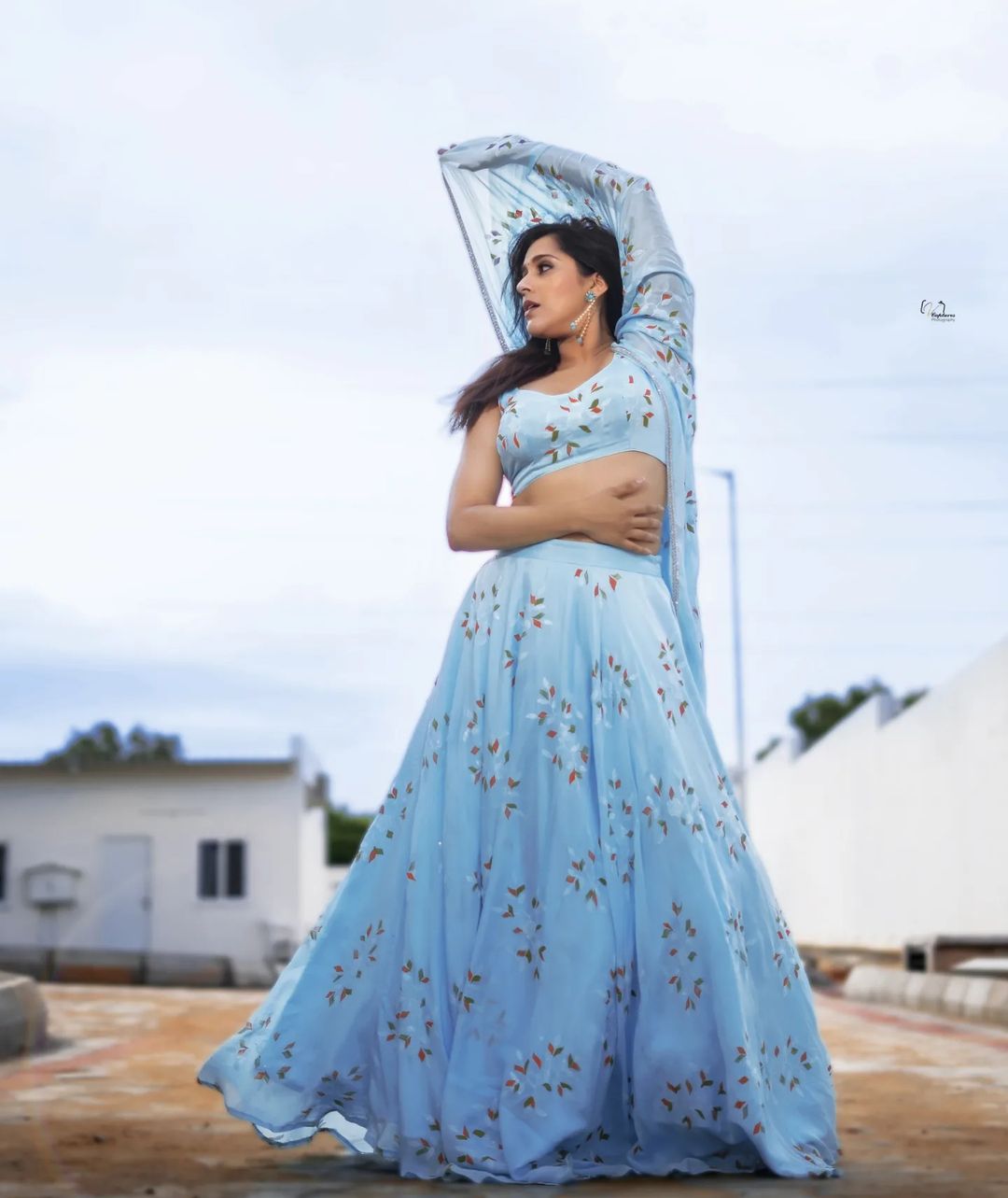 Anchor rashmi gautam alluring photo shoot-Rashmigautam, Anchorrashmi, Rashmi Gautam Photos,Spicy Hot Pics,Images,High Resolution WallPapers Download