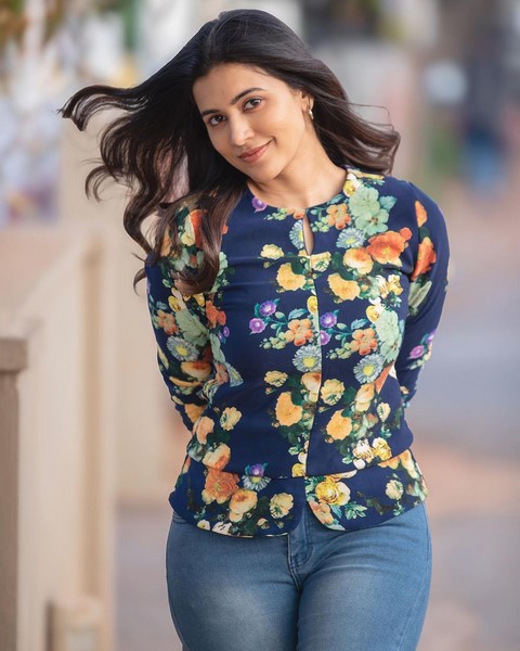 Anju kurian looks gorgeous in a casual look-Actressanju, Anju Kurian, Anjukurian, Anju Kurian Ad, Anju Kurian Hot, Indian Actress, Mallu Actress Photos,Spicy Hot Pics,Images,High Resolution WallPapers Download
