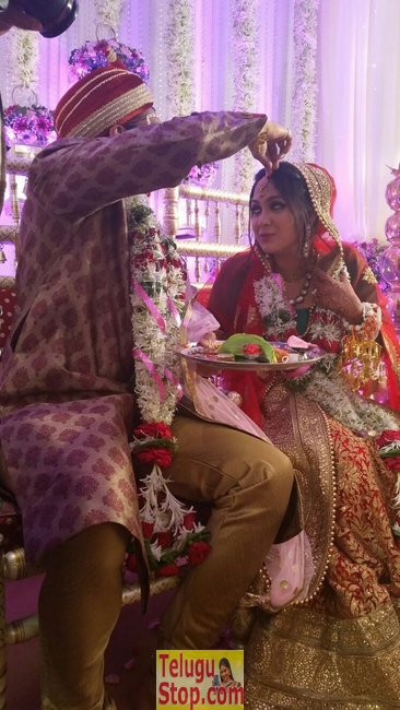 Ankita and vishal jagtap wedding- Photos,Spicy Hot Pics,Images,High Resolution WallPapers Download