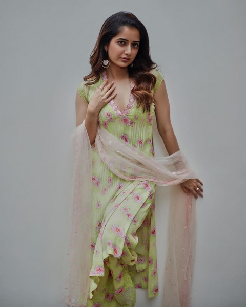 Ashika ranganath adurs in a glamorous look-Actressashika, Ashika, Ashikaranganath Photos,Spicy Hot Pics,Images,High Resolution WallPapers Download