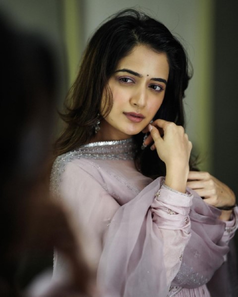 Ashika ranganath laterst and beautiful images-Actressashika, Ashikaranganath, Indianactress Photos,Spicy Hot Pics,Images,High Resolution WallPapers Download