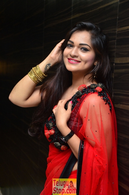 Aswini new pics- Photos,Spicy Hot Pics,Images,High Resolution WallPapers Download