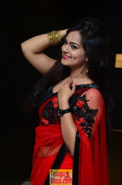 Aswini new pics- Photos,Spicy Hot Pics,Images,High Resolution WallPapers Download