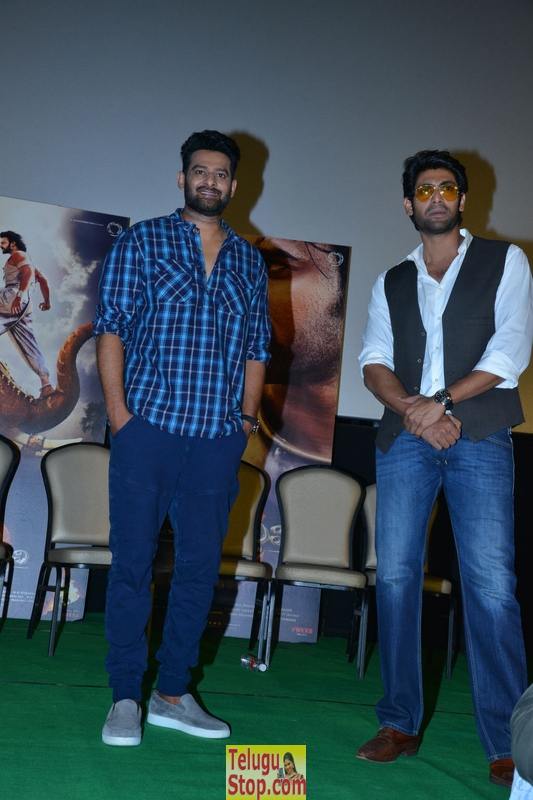 Baahubali 2 trailer launch- Photos,Spicy Hot Pics,Images,High Resolution WallPapers Download