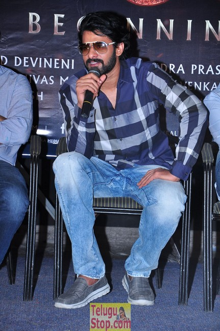 Baahubali movie press meet- Photos,Spicy Hot Pics,Images,High Resolution WallPapers Download