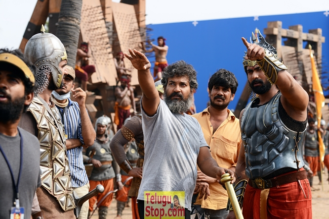 Bahubali movie working stills- Photos,Spicy Hot Pics,Images,High Resolution WallPapers Download