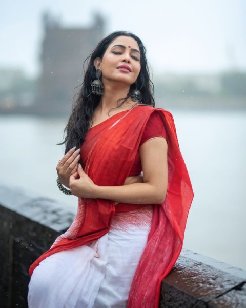 Beauty shubhangi atre leaves the fans pews out with the beauty-Angooribhabhi, Shubhangi Atre, Shubhangiatre, Subhangi Atre Photos,Spicy Hot Pics,Images,High Resolution WallPapers Download