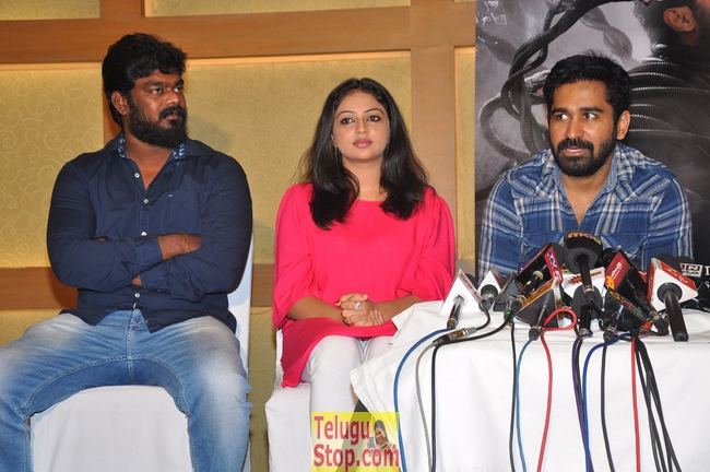 Bethaludu movie success meet- Photos,Spicy Hot Pics,Images,High Resolution WallPapers Download