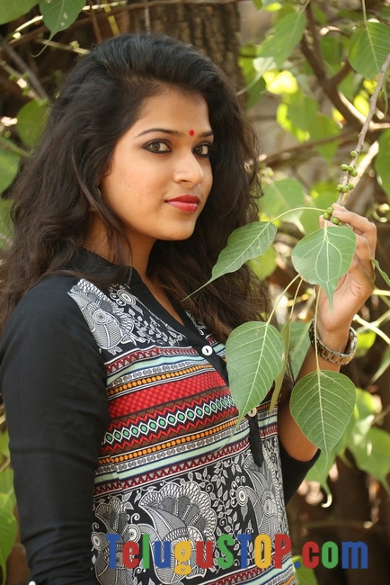 Bhargavi new photos- Photos,Spicy Hot Pics,Images,High Resolution WallPapers Download