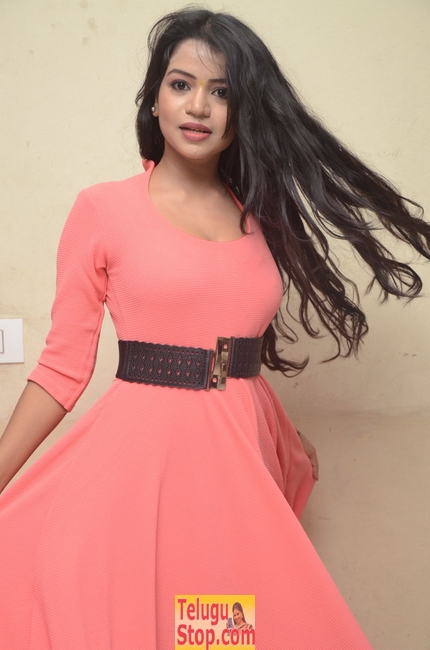 Bhavya sri latest stills 2- Photos,Spicy Hot Pics,Images,High Resolution WallPapers Download