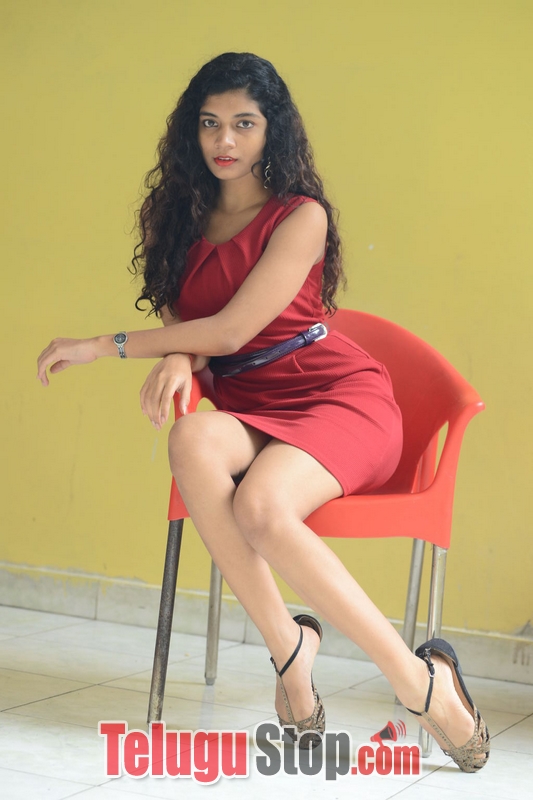 Bindhu barbie stills- Photos,Spicy Hot Pics,Images,High Resolution WallPapers Download